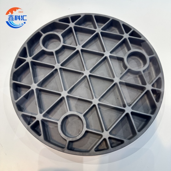 Precision Ceramics in Semiconductor Equipment: Core Roles and Industry Development Trends